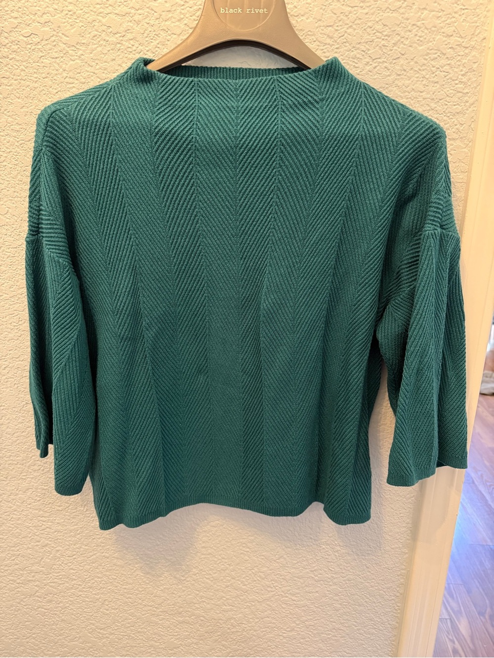 Ann Taylor Factory Teal Chevron Knit Crewneck Sweater